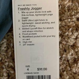 New with tags! Lululemon Freshly Jogger. Size 4.